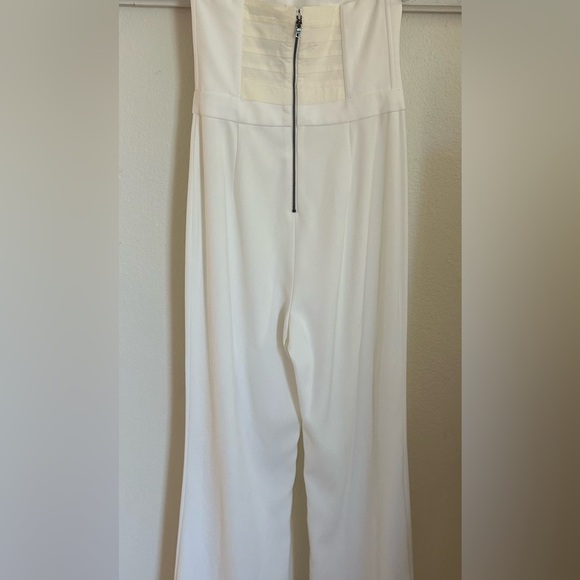 Alice + Olivia NWT white Laverne jumpsuit size 2 - Picture 7 of 11